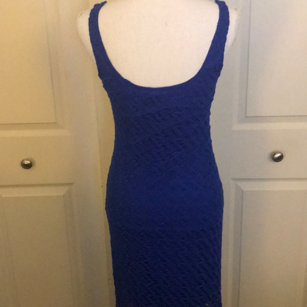 Beautiful blue lace dress - Picture 9 of 12